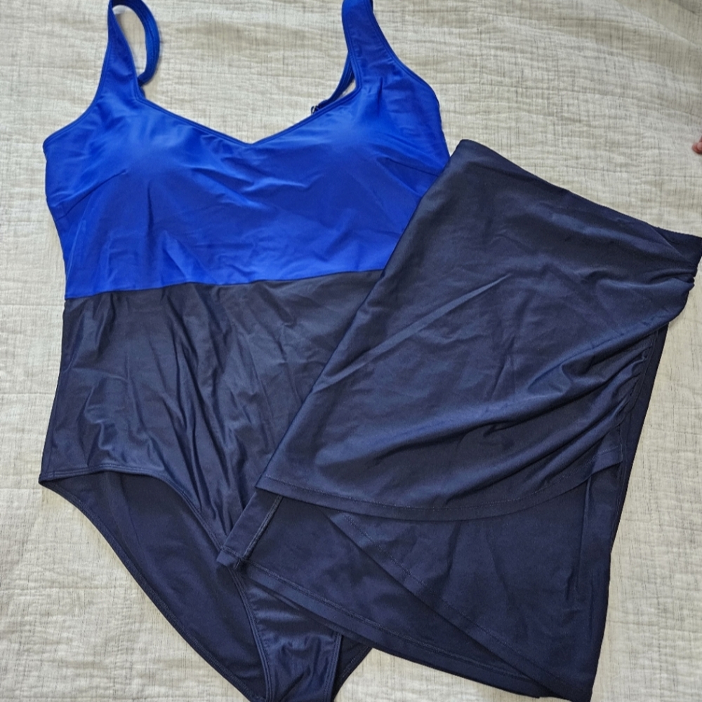 Summersalt Swimsuit (20) And Skirt (2X)